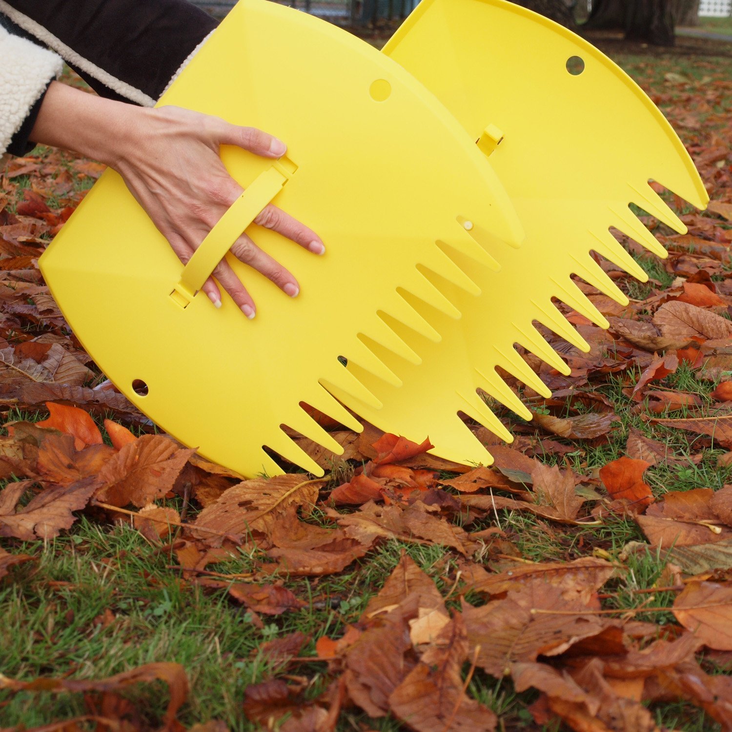 Leaf Scoops Hand Rake for Yard and Garde