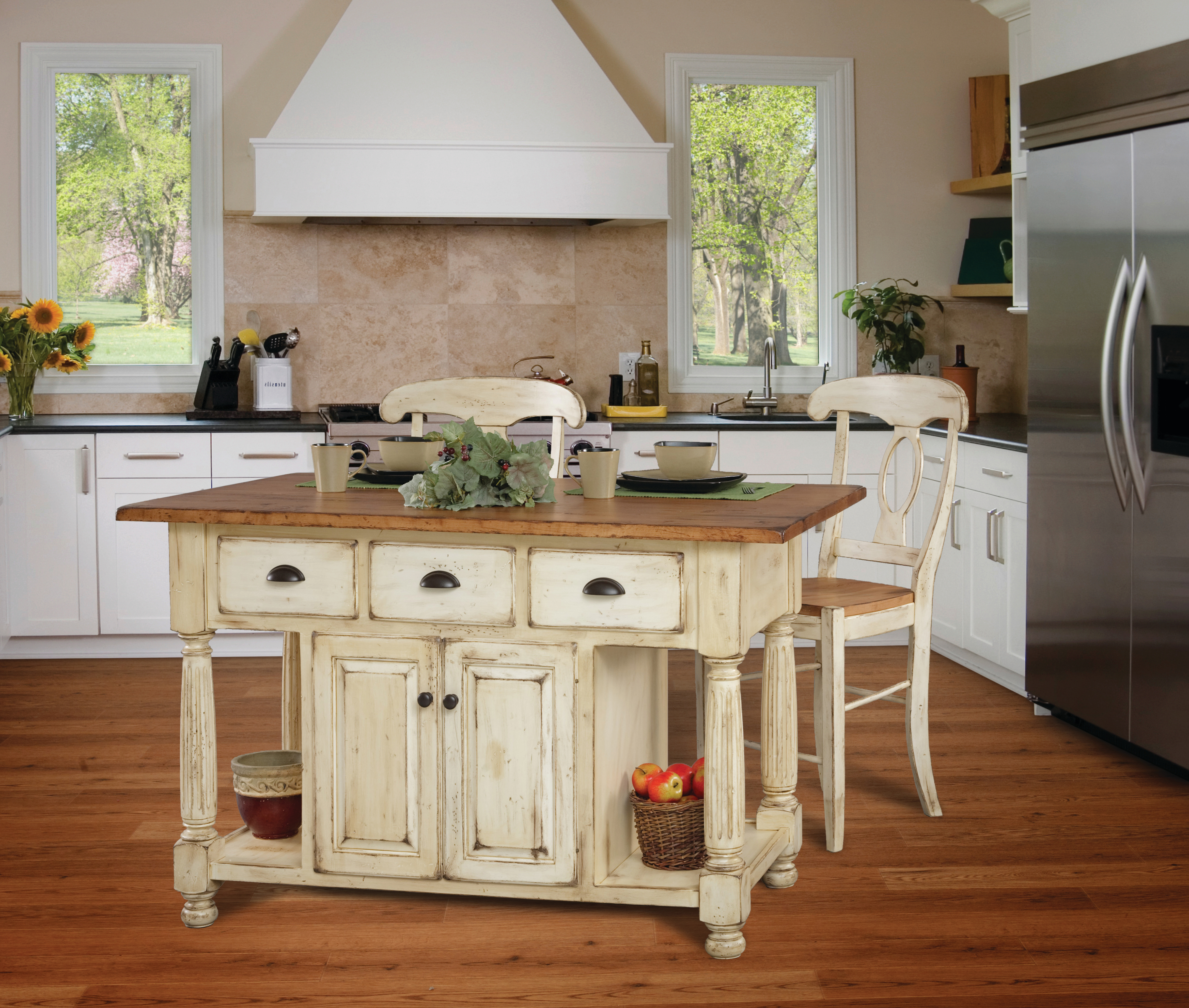 Island Room_French Country Island_1