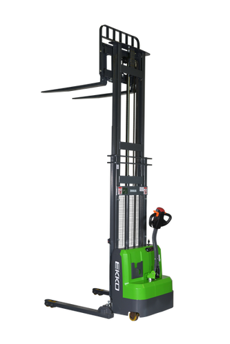 エルフ・スピリット レベル5 2400ATK エルフ・スピリット レベル5 2400ATK エルフ・スピリット レベル5