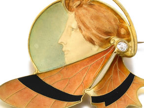 Vever Broche émail, diamant et or. Sothebys