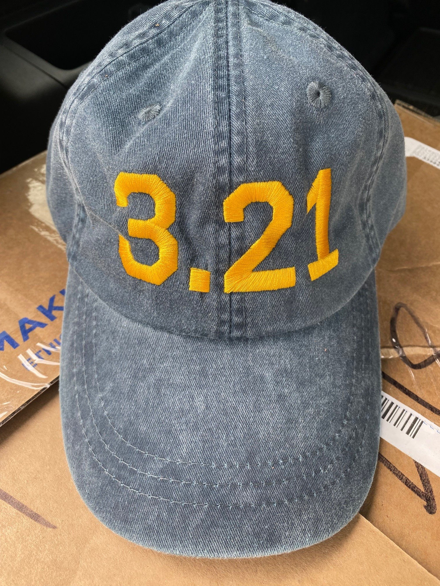 3.21 Hat