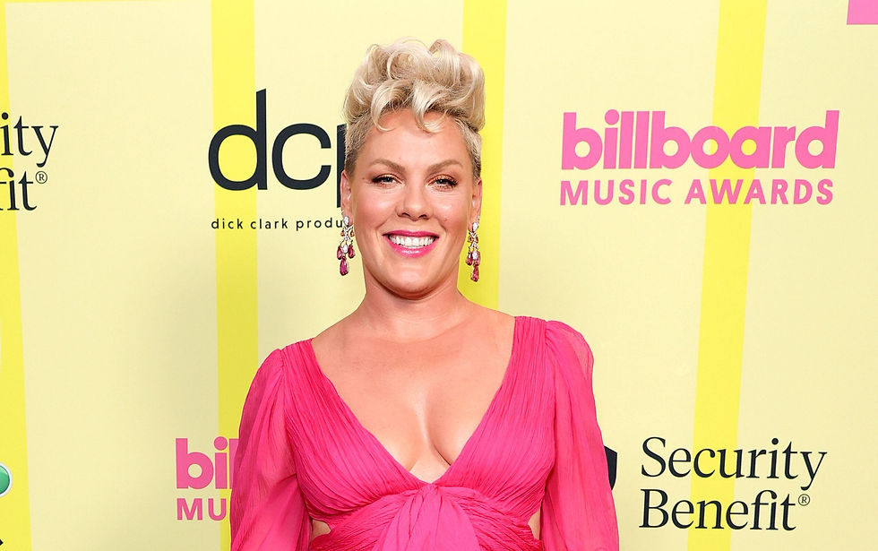 P!nk poses at the Billboard Music Awards.
