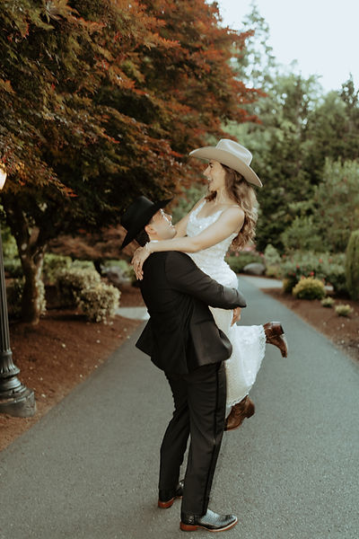 Abernethy Center serving weddings and events throughout the Portland area