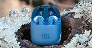 Review of classic JBL Tune 225TWS wireless headphones