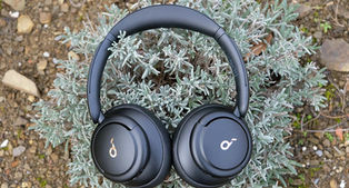 Review of the best bluetooth headphones Anker Soundcore Life Q30