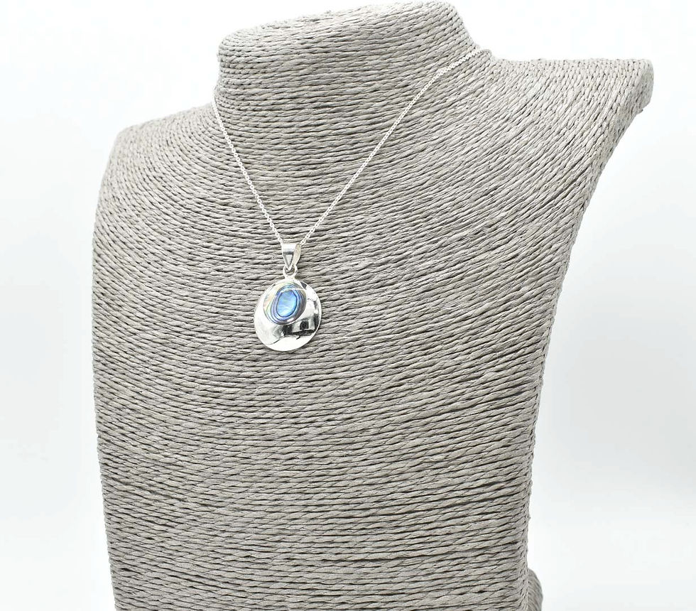 Thumbnail: 925 Silver Abalone/ Paua Shell Inlay Circle Pendant