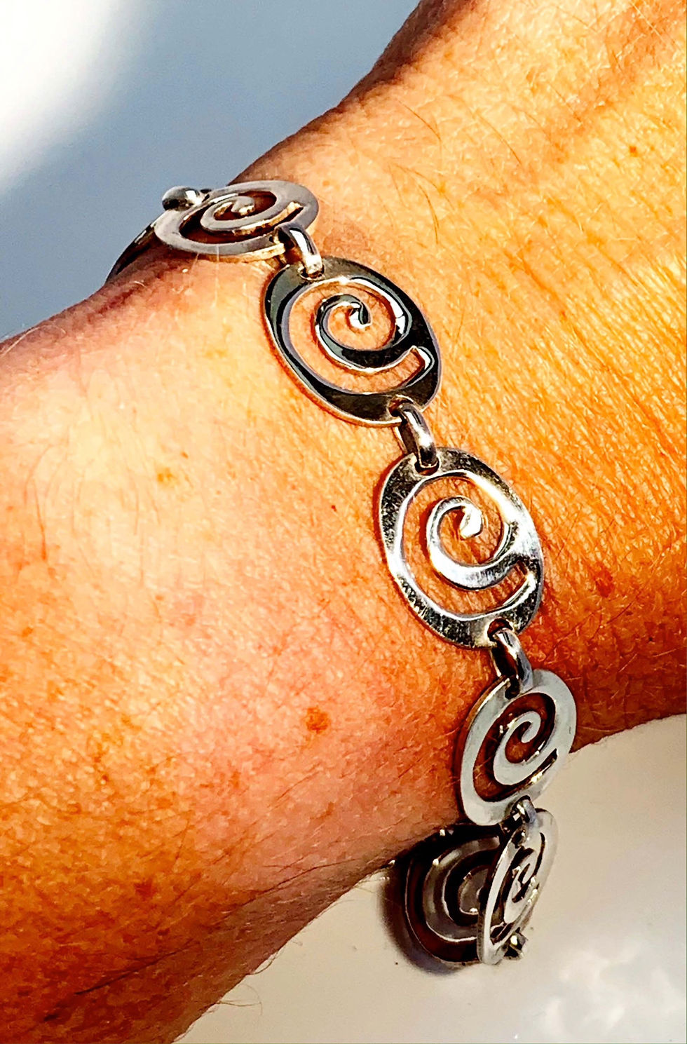 Thumbnail: 925 Silver Swirl Bracelet