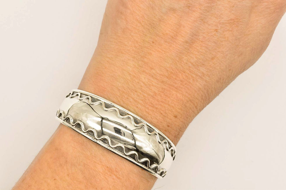 Thumbnail: 925 Silver Heavy Wave Design Boho Torque Bangle