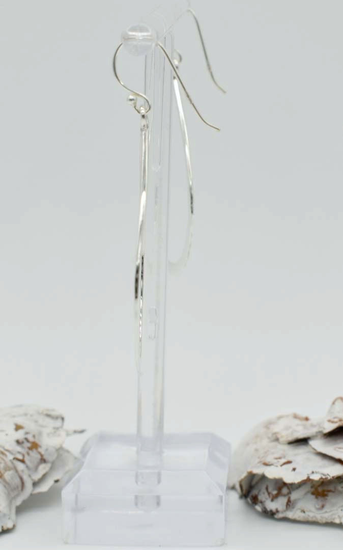 Thumbnail: 925 Silver Hammered Pear Shape Drop Earrings