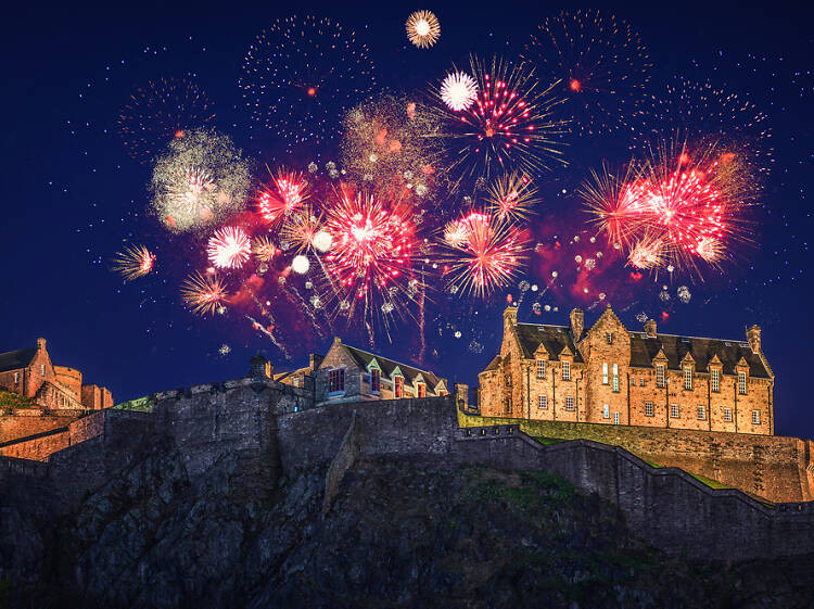 6 Day Edinburgh New Year's & Highlands Tour