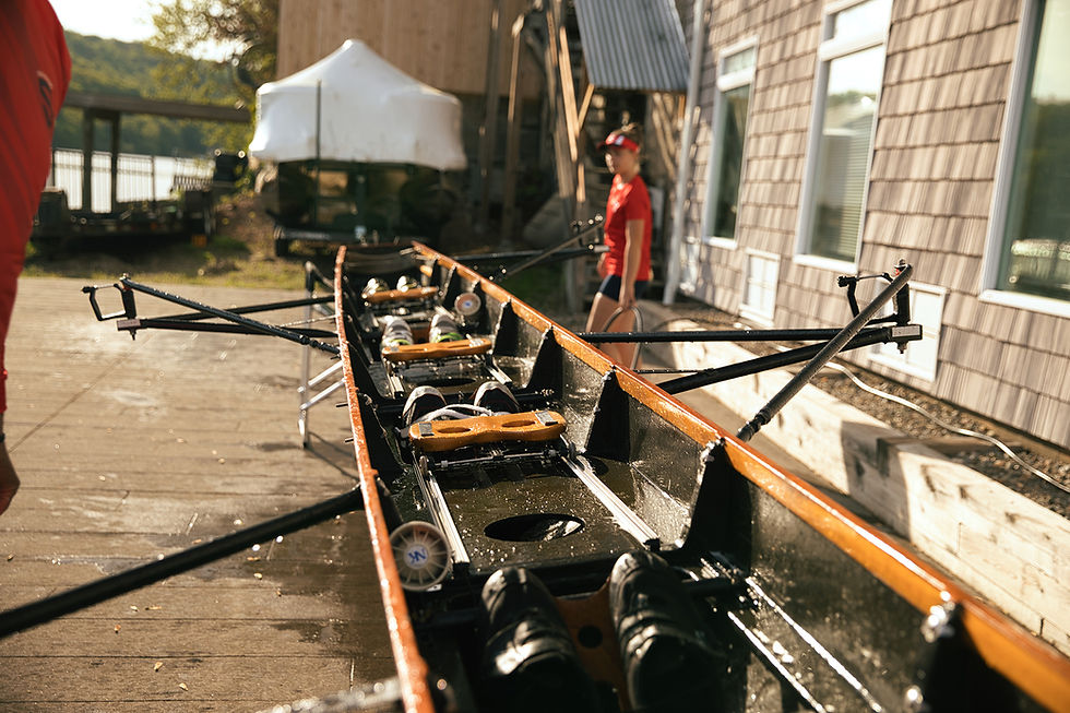 Rowing-Boat-Inside-Cockpit_R.jpg
