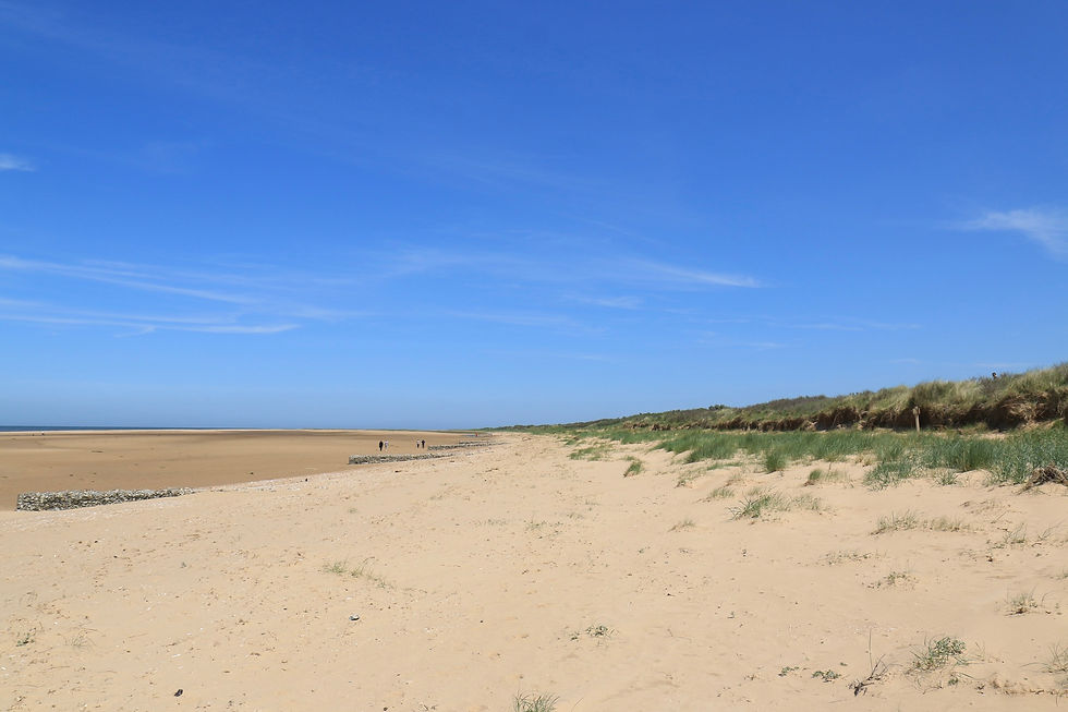 Old Hunstanton huge sandy beach.jpeg