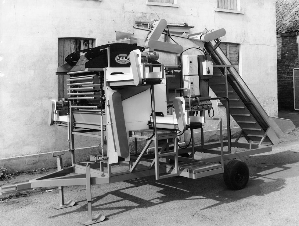 vintage-mobile-processing-machine-ws-barrett-and-son-ltd_edited.jpg