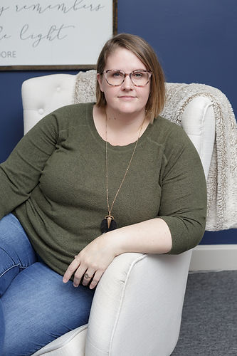 Michelle Headshot 1.jpg