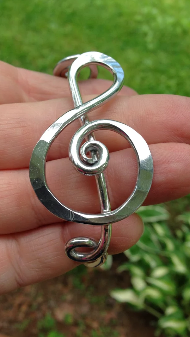 Thumbnail: Cuff Music Note