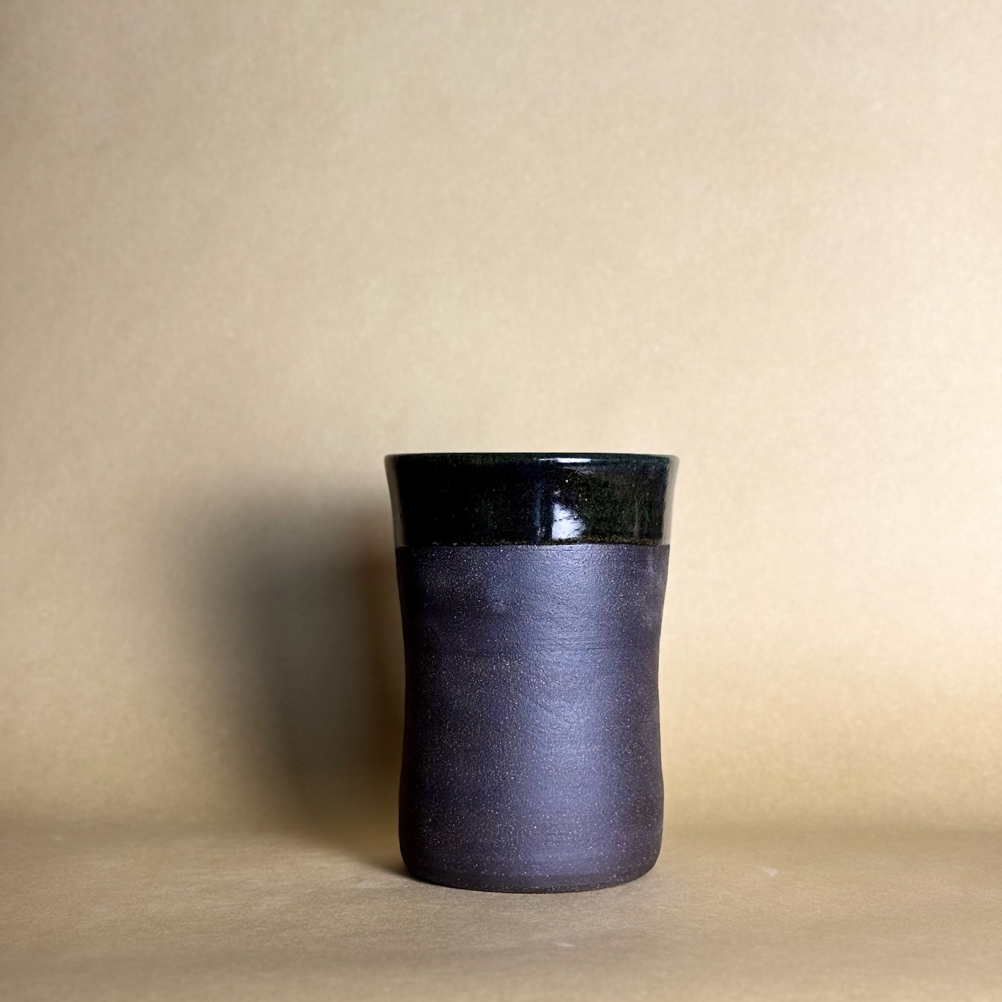 20oz Dark Vase