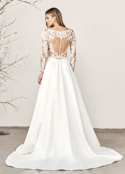 Abito da sposa in raso con corpetto in pizzo trasparente e schiena illusion