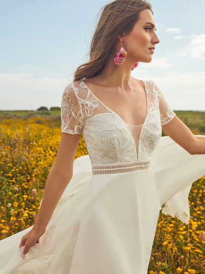 Jean - Abito da Sposa scivolato elegante di tulle e chiffon.