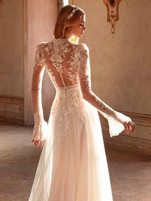Abito da sposa flow A-line a collo alto