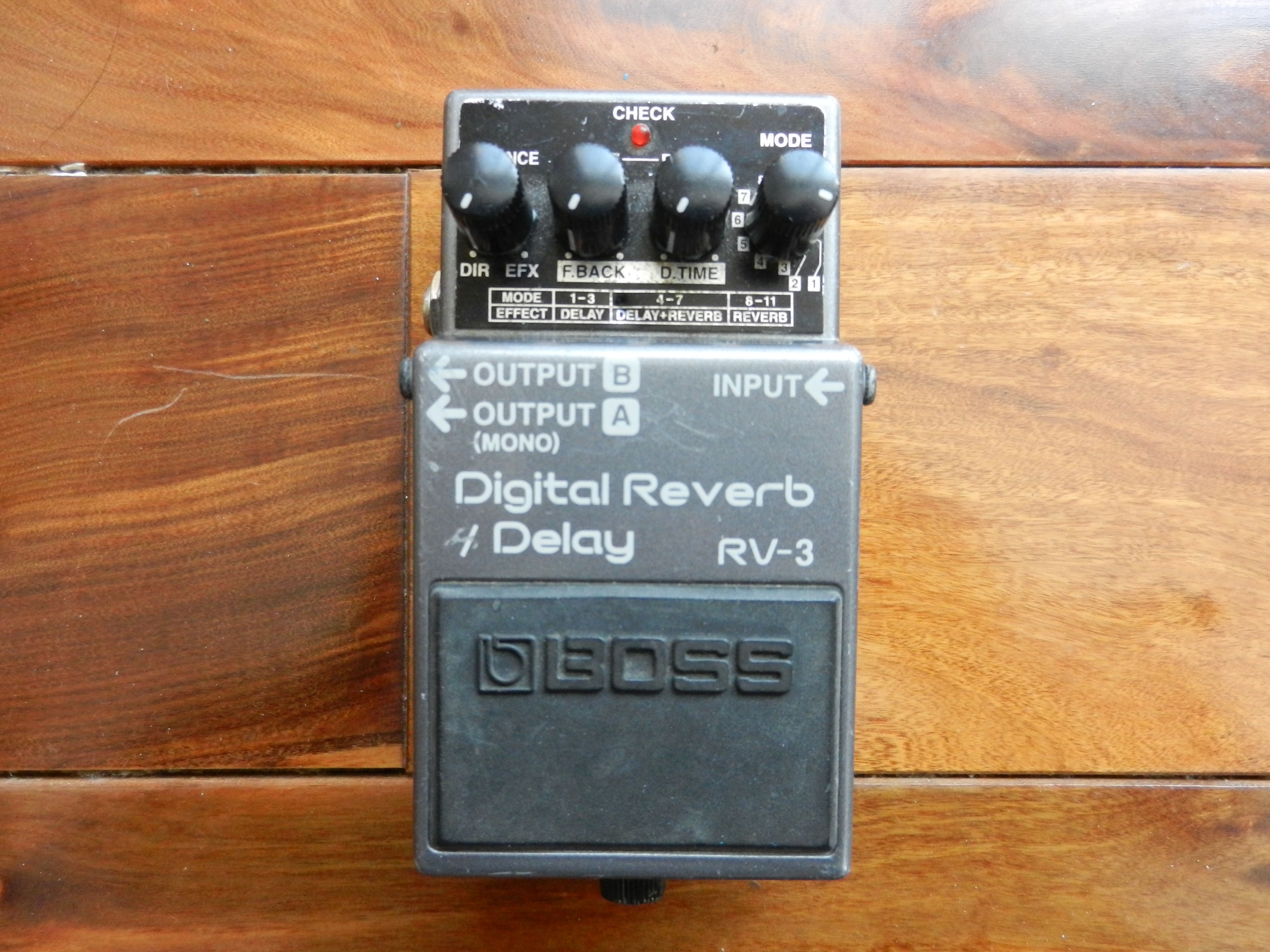 Boss RV-3 Digital Reverb/Delay (pink label)