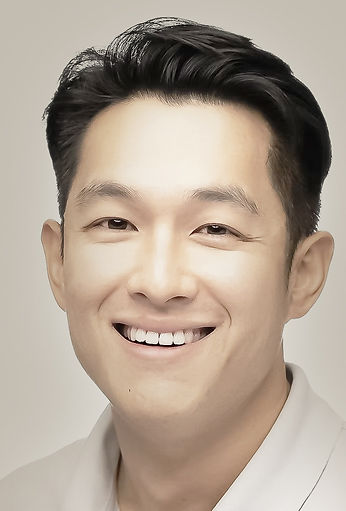Dr.BryanYoon_portrait_vert_new.jpg