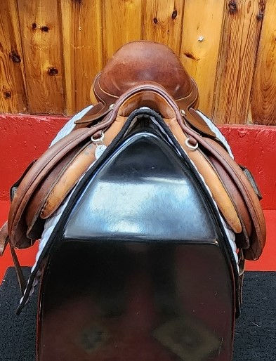 Thumbnail: SOLD Pessoa Amo Jump, 17.5", Med
