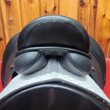 Thumbnail: Ideal T & T Dressage, 18" , Interchangeable