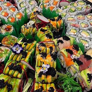 T1. Maki Tray 12 Rolls