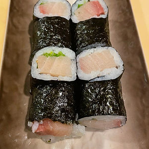 M10. Hamachi Maki