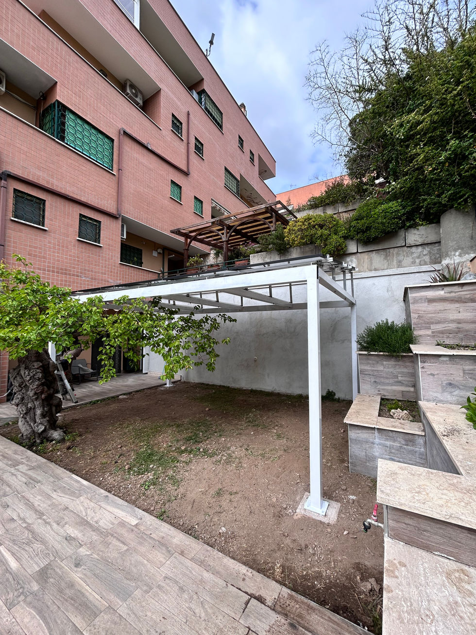 pergolato fotovoltaico in ferro (1)