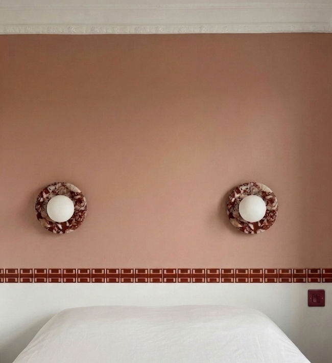 cimaise couleur salon chambre moulure frise décorative