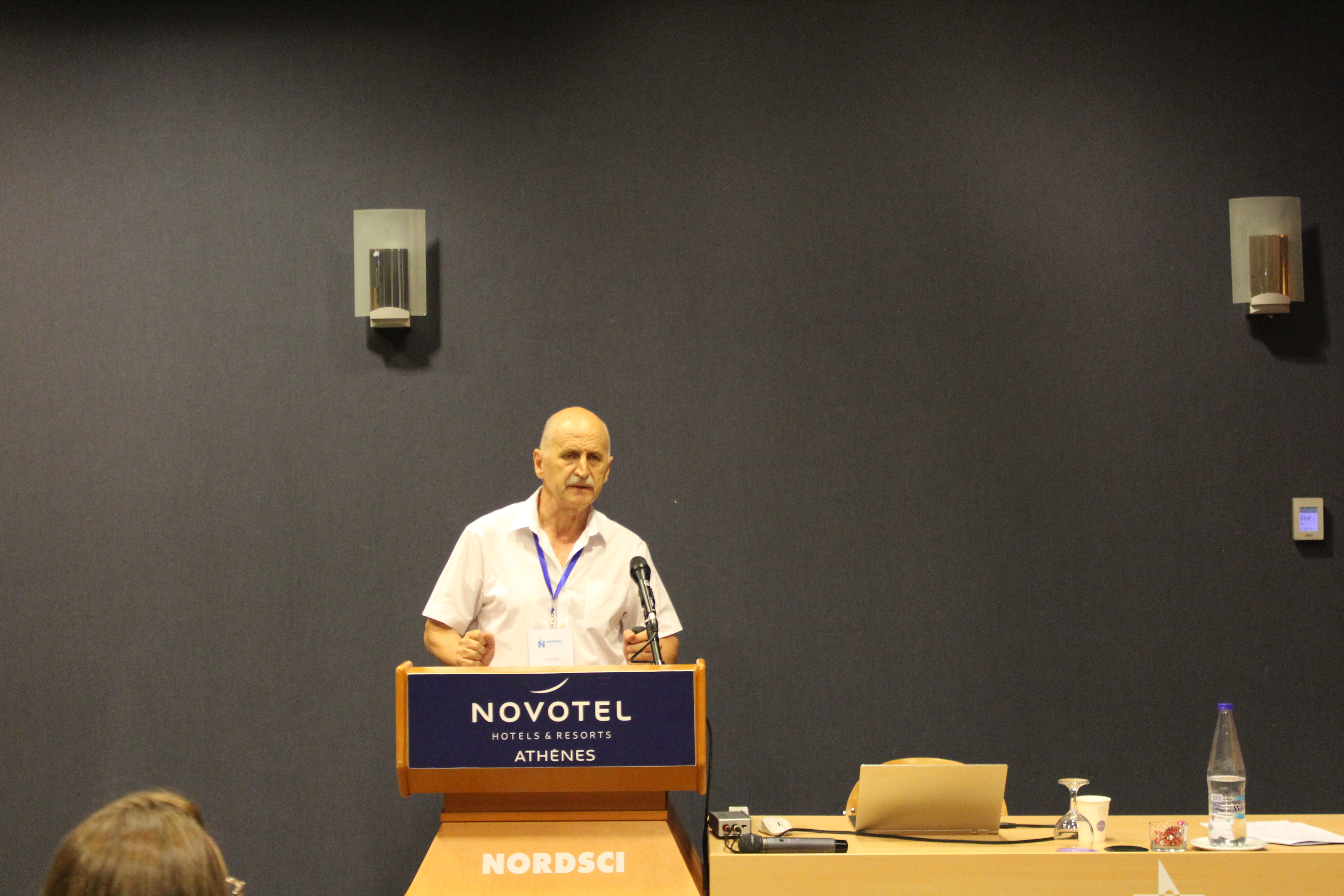 Prof. Dr. Eduard Vlad