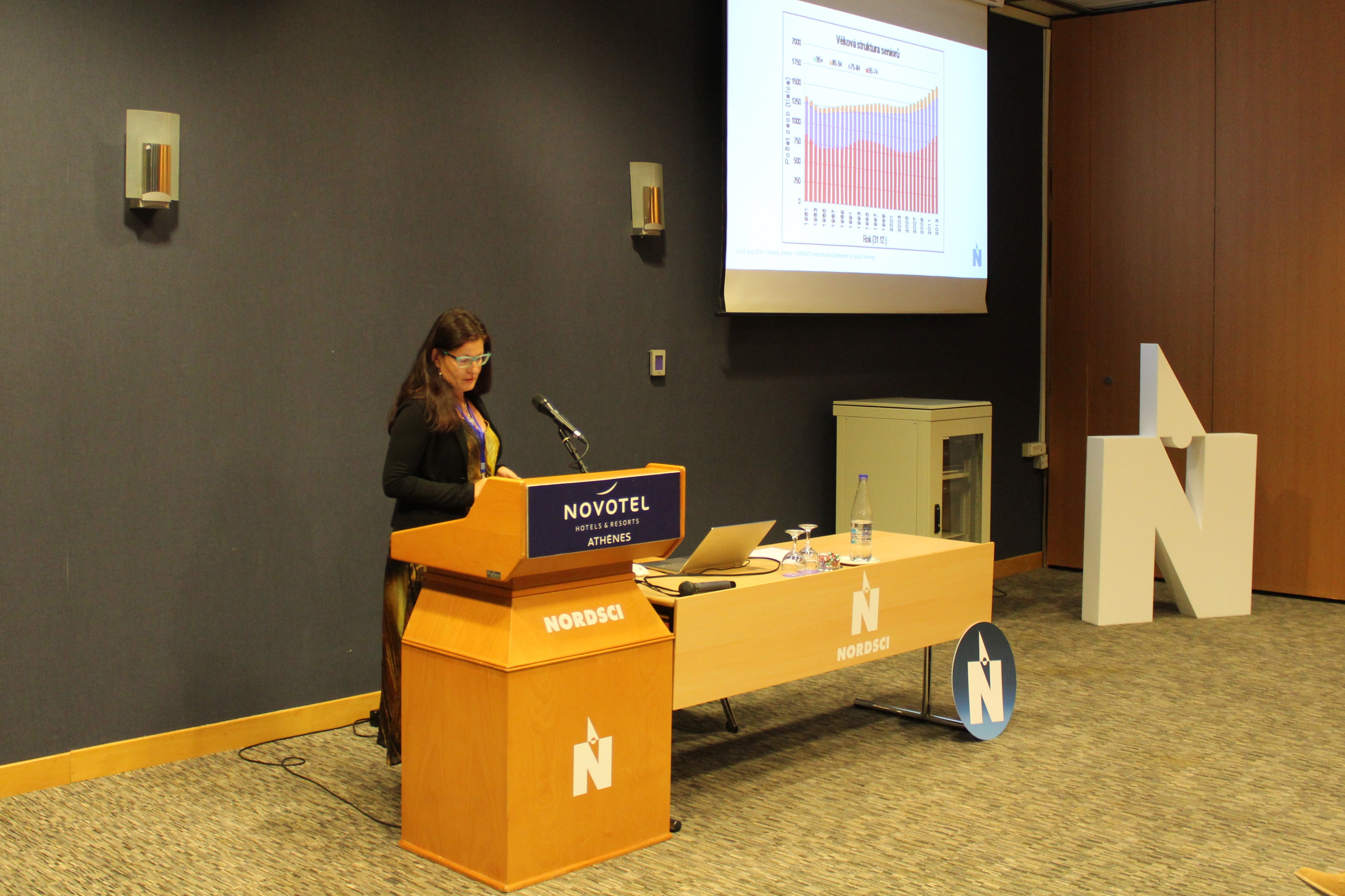 PhDr. Lenka Motlová, Ph.D.