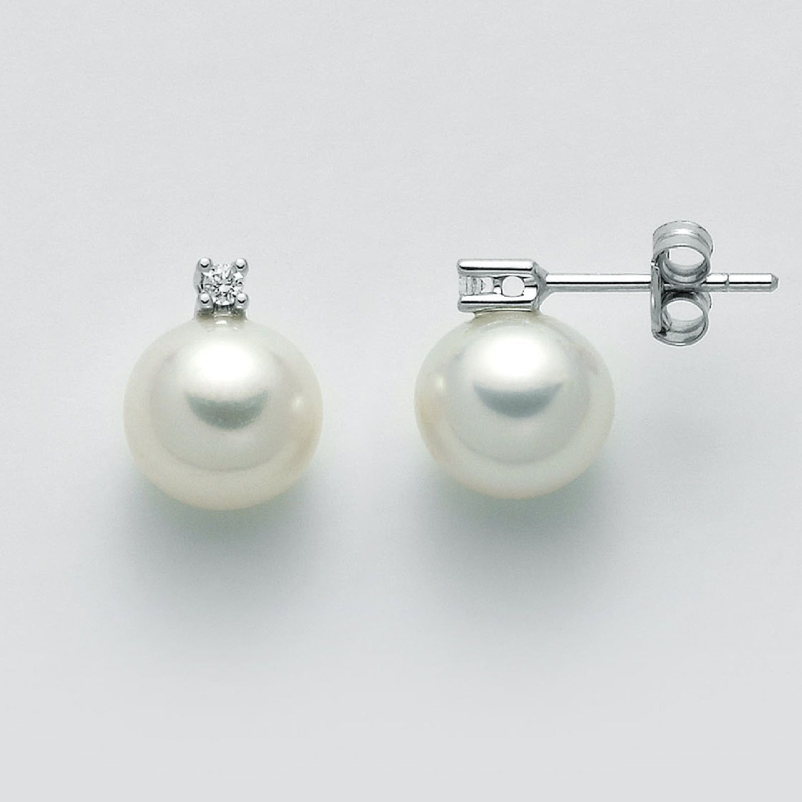 Orecchini Miluna in Oro Bianco 18K con Perle e Diamante PER1777