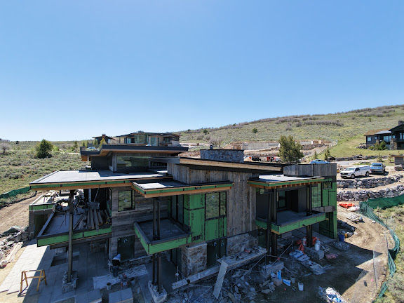 dji_fly_20260514_121950_0045_1779211470714_photo_beautify.jpg