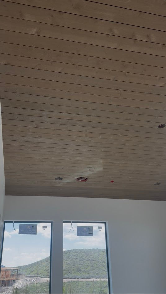 indoor.jpg