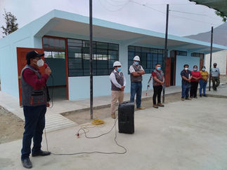 Alcalde de Supe entrega obra de infraestructura a la I.E. N°20980