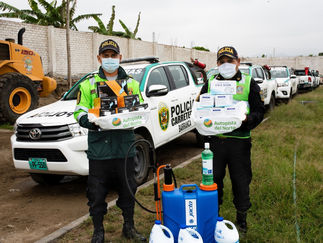 Autopista del Norte dona equipos de protección a policías y bomberos de Barranca y otras provincias