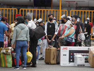 ¡Atención! Hoy domingo 4 de abril se saldrá o regresará a casa solo en transporte público