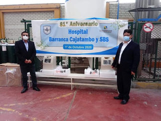 Alcalde de Supe entrega dos generadores de oxígeno al Hospital de Barranca