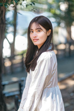 中井優菜