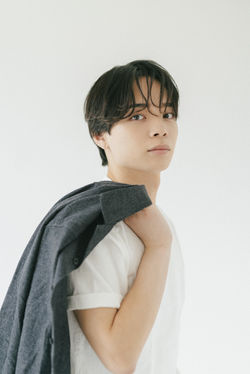 小林勇人