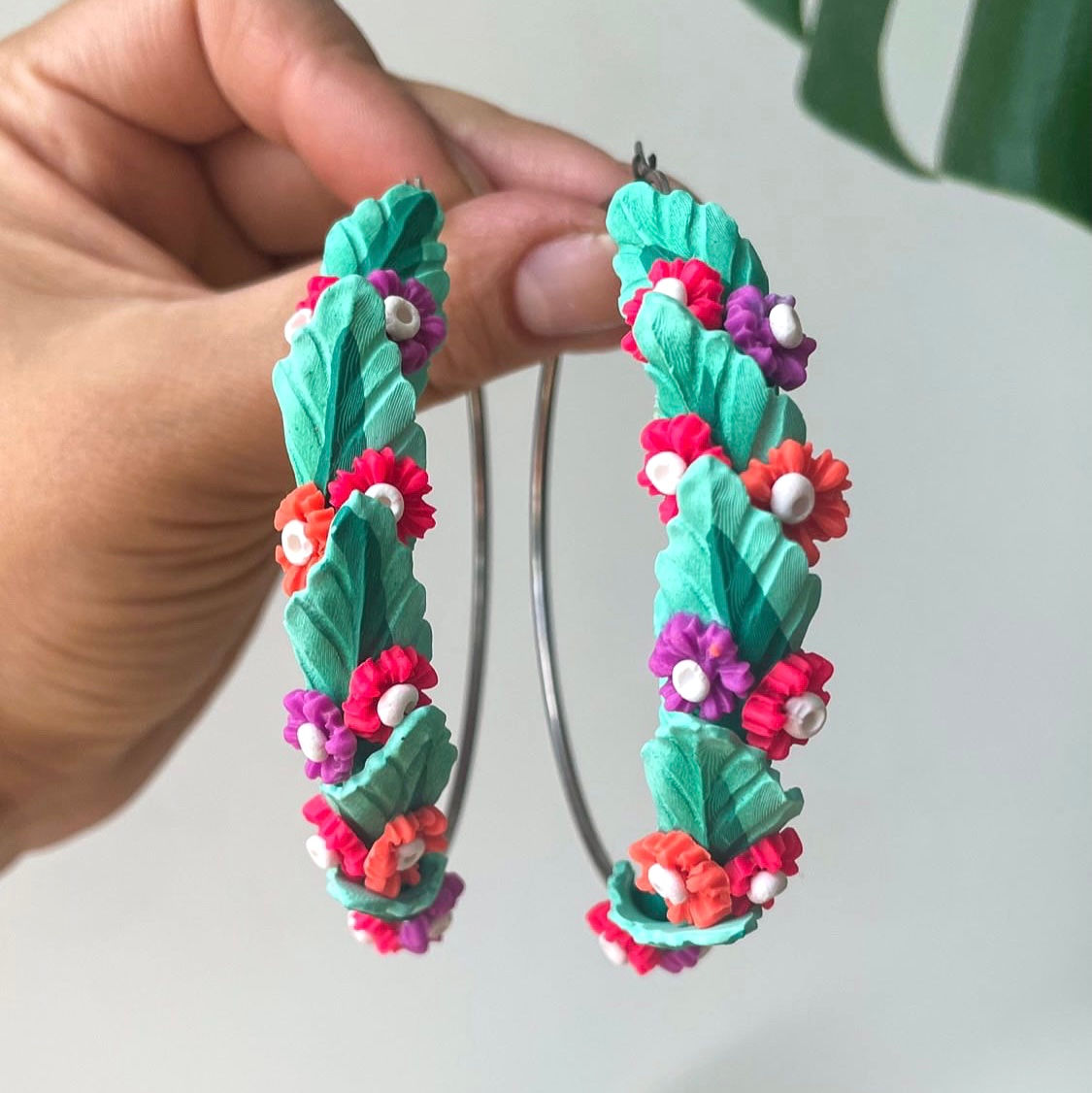 Argollas hojitas unico