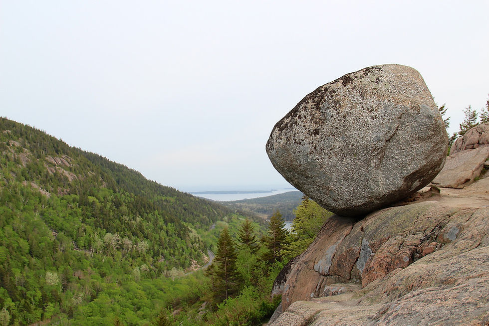 Hiking Bubble Rock Trail