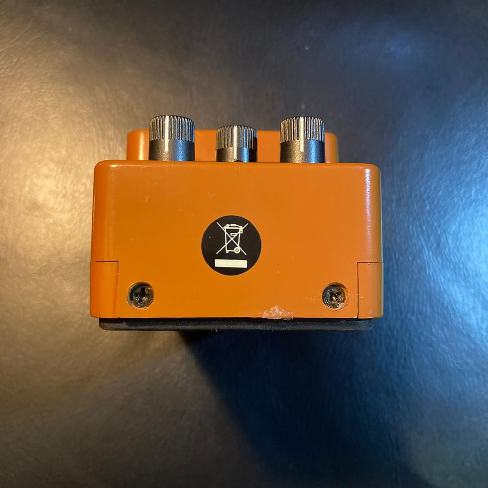 Thumbnail: Behringer Tremolo UT100
