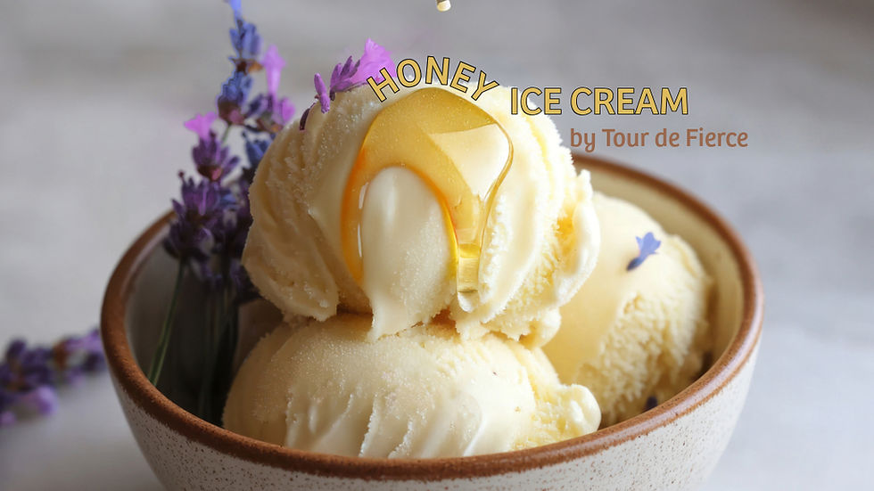honey ice cream for singers, in a bowl drizzled with honey and sprinkled with dried flower petals