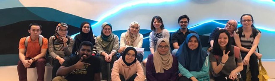 group pic2.jpg