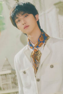 디에잇_edited_edited.jpg