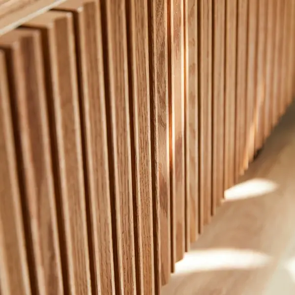 サムネイル： 【200幅テレビボード】ビショップ 格子とセラミック調が特徴　無垢材のTVボード　ヴィンテージナチュラル色