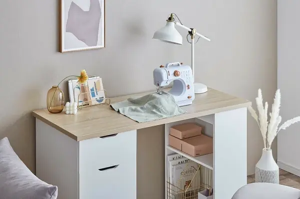 サムネイル： 【幅120cm】Ella 収納付きデスク　ホワイト